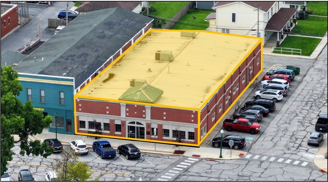 119 W Market St, Columbia City, IN for lease Building Photo- Image 1 of 13