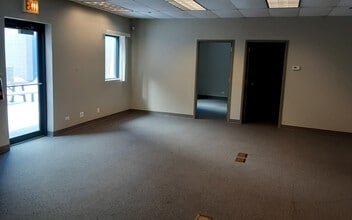 7507-7545 N Clark St, Chicago, IL for lease Interior Photo- Image 2 of 25