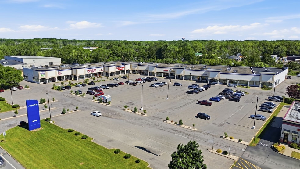 376 S Jefferson Rd, Rochester, NY for lease - Building Photo - Image 2 of 9