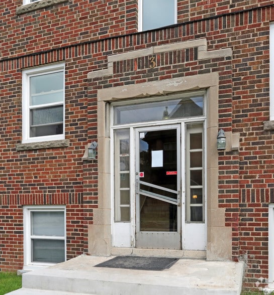 3 Webber Ave, Hamilton, ON for sale - Building Photo - Image 3 of 3