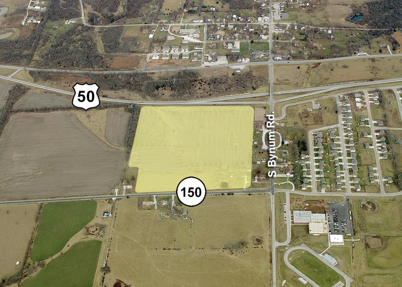 450 S Hutt Rd, Lone Jack, MO 64070