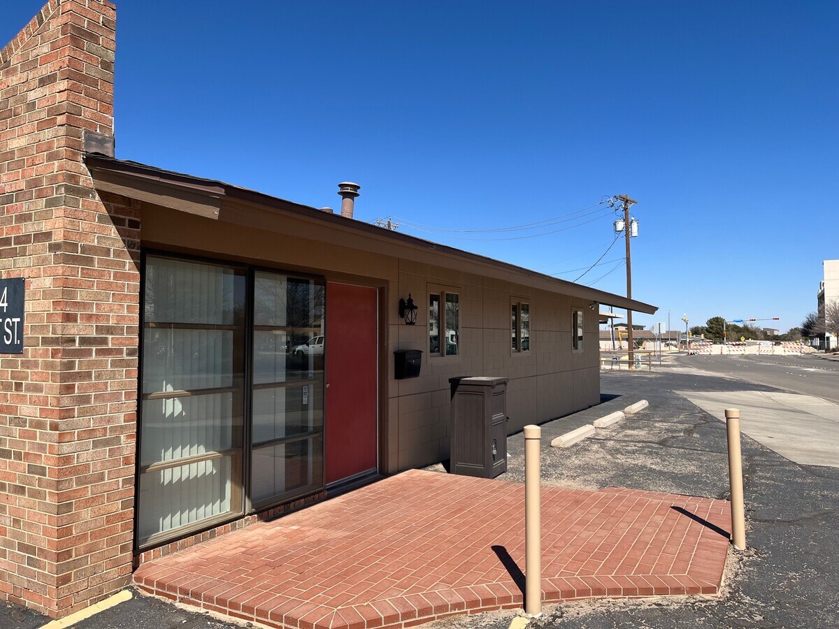 604 Kent St, Midland, TX 79701