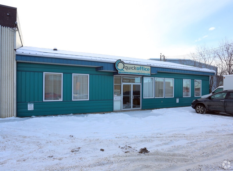 Sheffield Industrial portfolio of 3 properties for sale on LoopNet.com - Primary Photo - Image 2 of 3