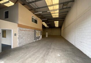 Cayton Low Rd, Eastfield for lease Interior Photo- Image 2 of 7