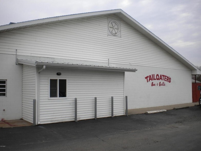 1201 Locust St, Eldorado, IL for sale - Primary Photo - Image 1 of 1