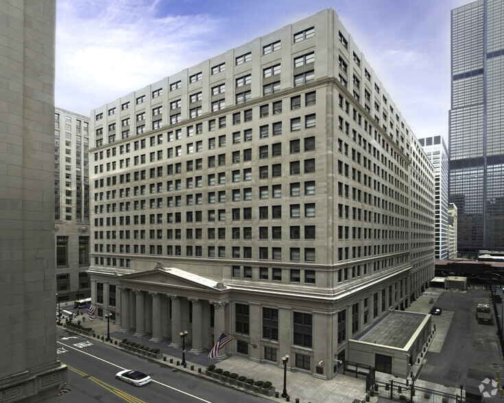 230 S LaSalle St, Chicago, IL for lease - Building Photo - Image 1 of 4