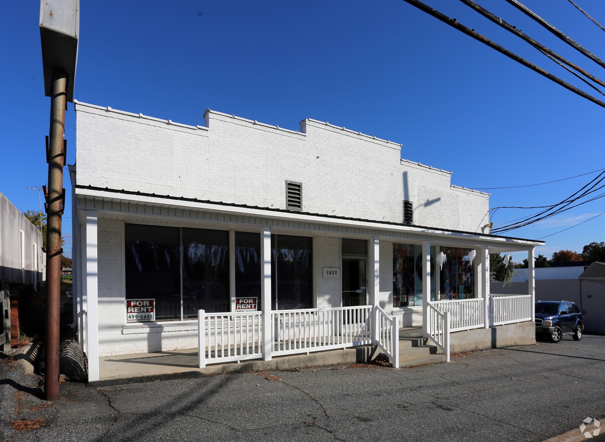 1622 S Hawthorne Rd, Winston-Salem, NC for lease Primary Photo- Image 1 of 4