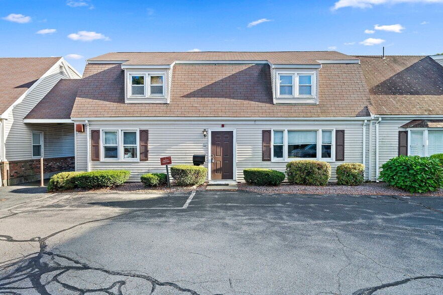775 Pleasant St, Weymouth, MA 02189