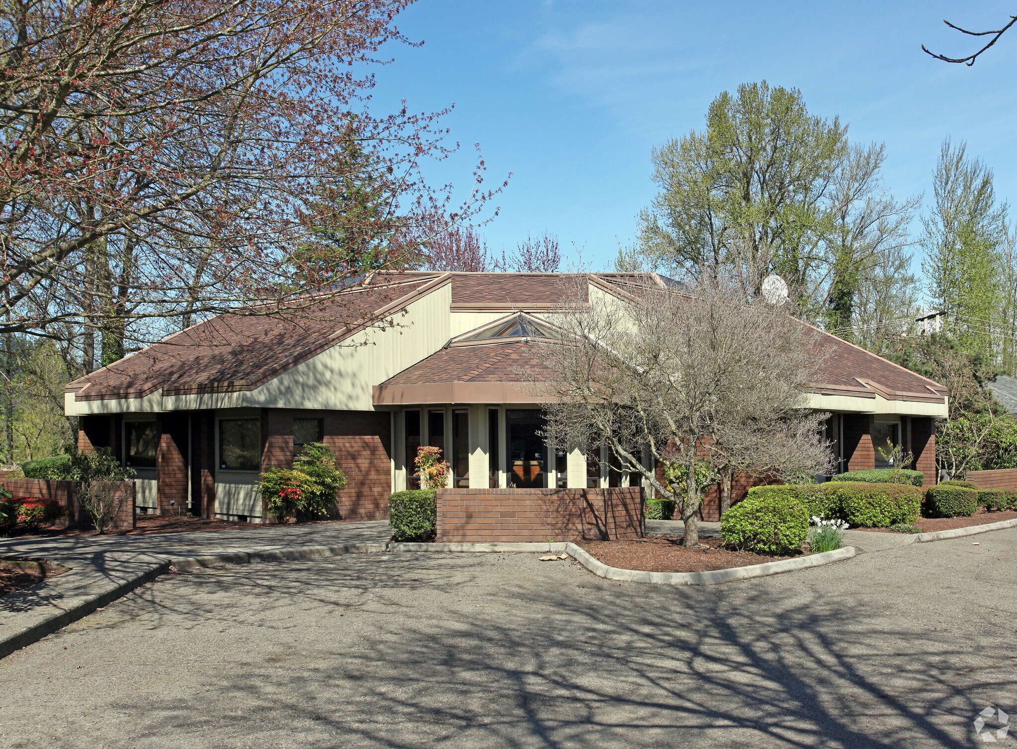 1230 Fryar Ave, Sumner, WA for sale Primary Photo- Image 1 of 1