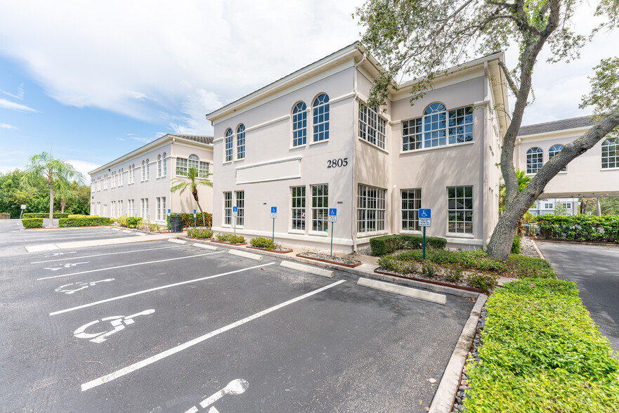 2805 Fruitville Rd, Sarasota, FL for lease - Building Photo - Image 1 of 8