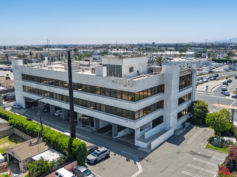 5155 W Rosecrans Ave, Hawthorne, CA for sale - Building Photo - Image 3 of 46