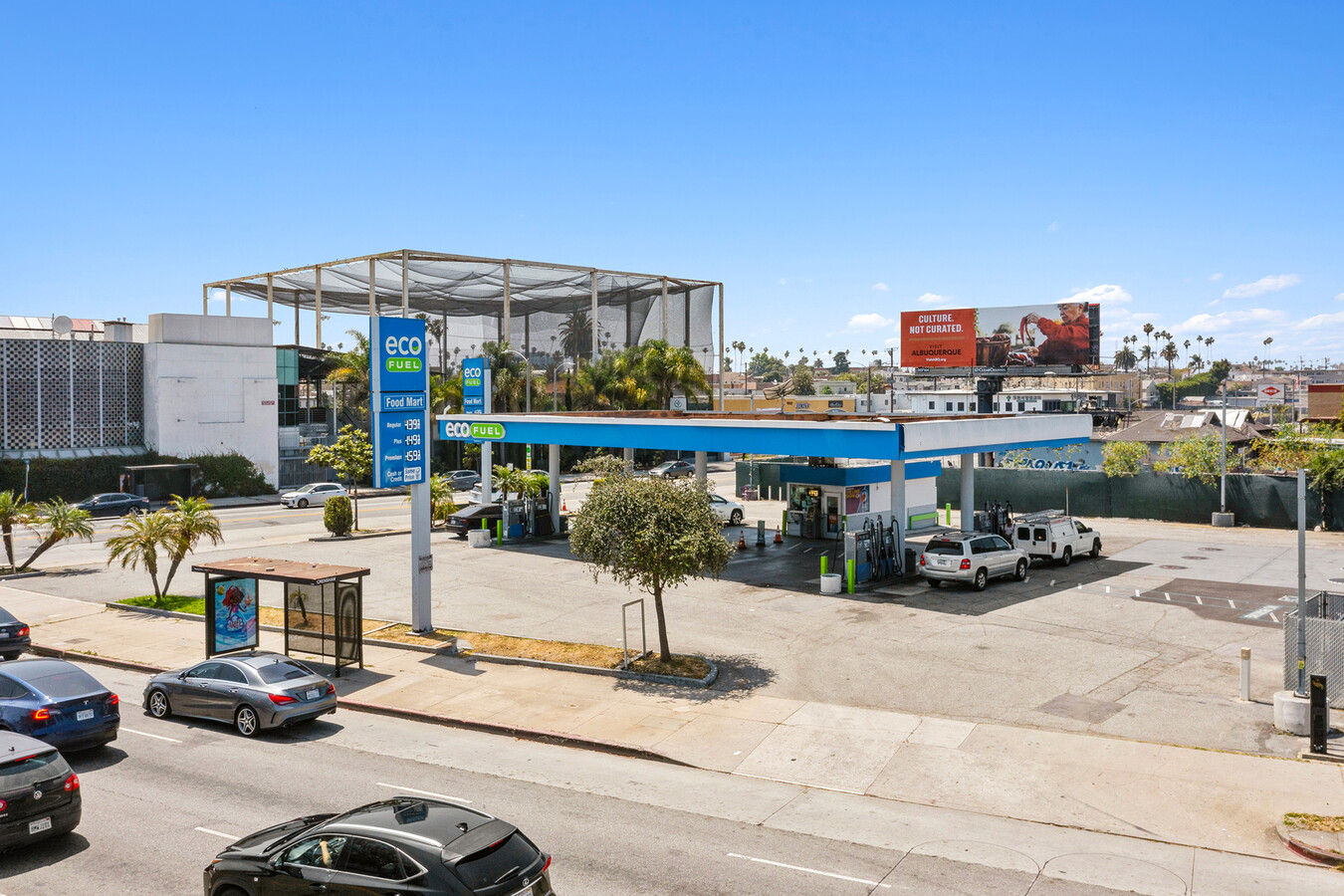 1009 Crenshaw Blvd, Los Angeles, CA 90019 - Chevron | LoopNet