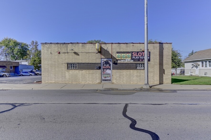 2826 Chicago Rd, South Chicago Heights, IL for sale - Building Photo - Image 2 of 17
