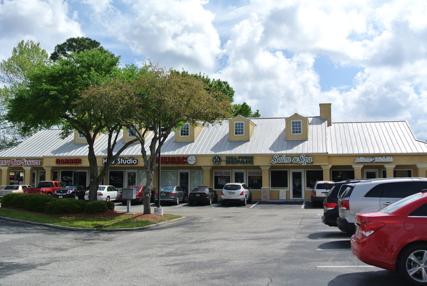 9889 San Jose Blvd, Jacksonville, FL for lease - Building Photo - Image 2 of 11