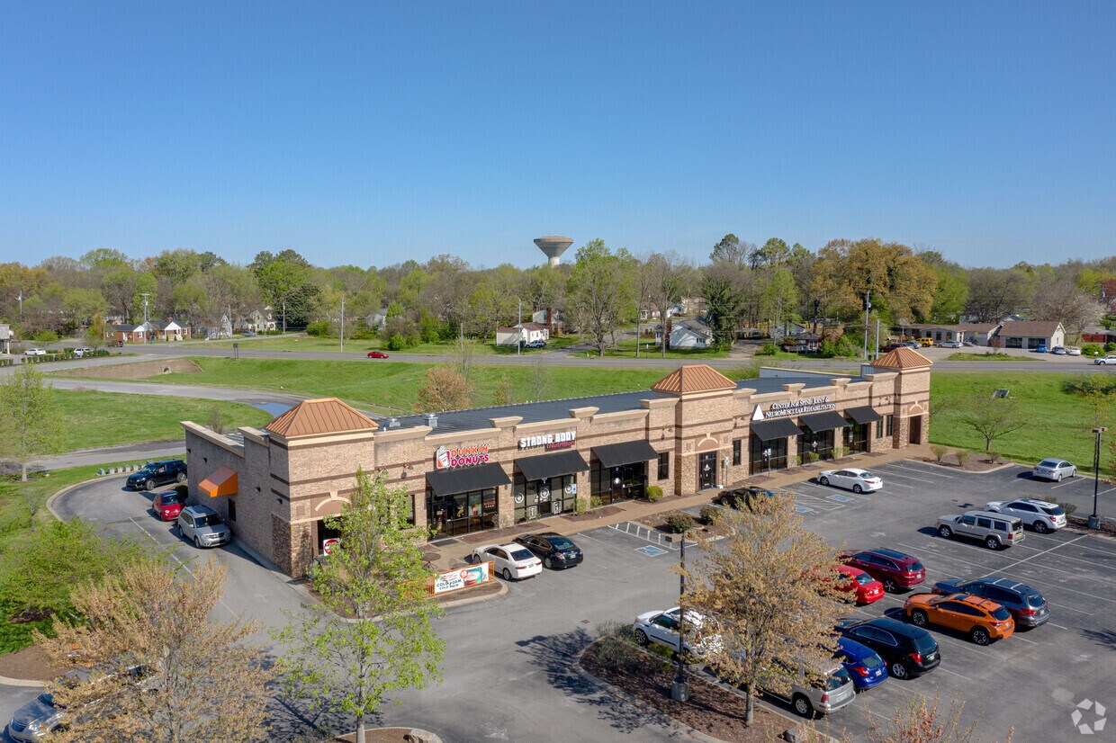 833 Memorial Blvd, Murfreesboro, TN for sale Building Photo- Image 1 of 1