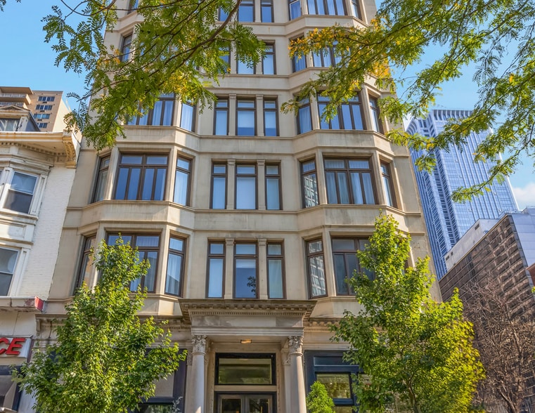 1831 Chestnut St, Philadelphia, PA for sale - Building Photo - Image 1 of 1