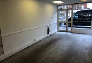 42 The Broadway, Epsom for lease Interior Photo- Image 2 of 3