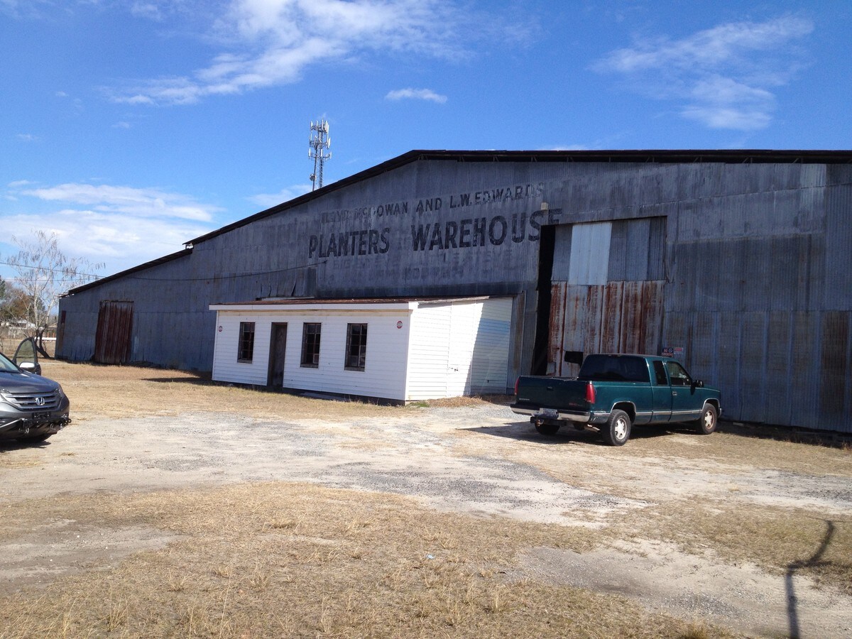 812 Garlington Ave, Waycross, GA 31501