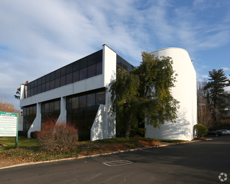 1077 Rydal Rd, Rydal, PA for lease - Building Photo - Image 1 of 2