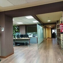Office in Madrid, Madrid for lease Interior Photo- Image 2 of 14