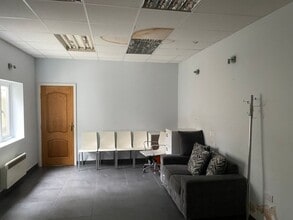 4 Chichele Rd, London for lease Interior Photo- Image 2 of 4