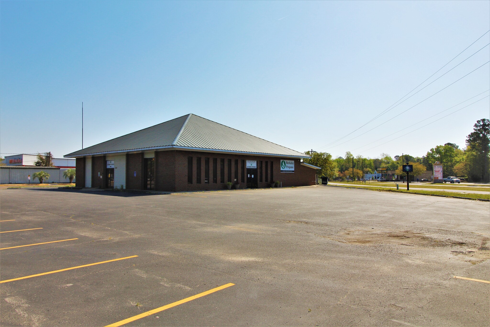 100 S Highway 52, Moncks Corner, SC for sale Building Photo- Image 1 of 1