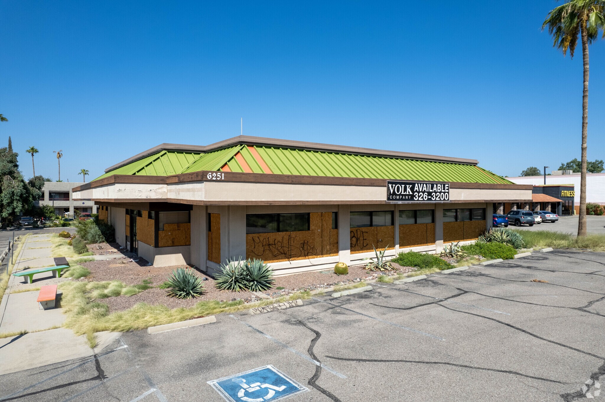 6251 N Oracle Rd, Tucson, AZ for sale Building Photo- Image 1 of 1
