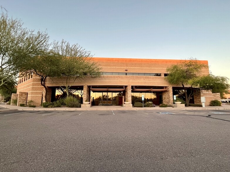 9160 E Bahia Dr, Scottsdale, AZ for lease - Primary Photo - Image 1 of 1