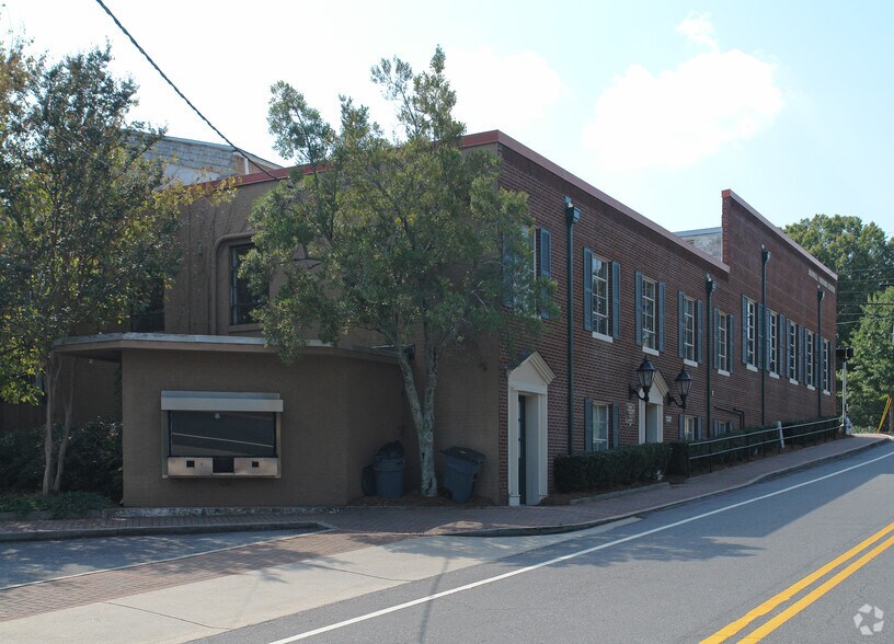 617 Atlanta St, Roswell, GA for lease - Building Photo - Image 2 of 2
