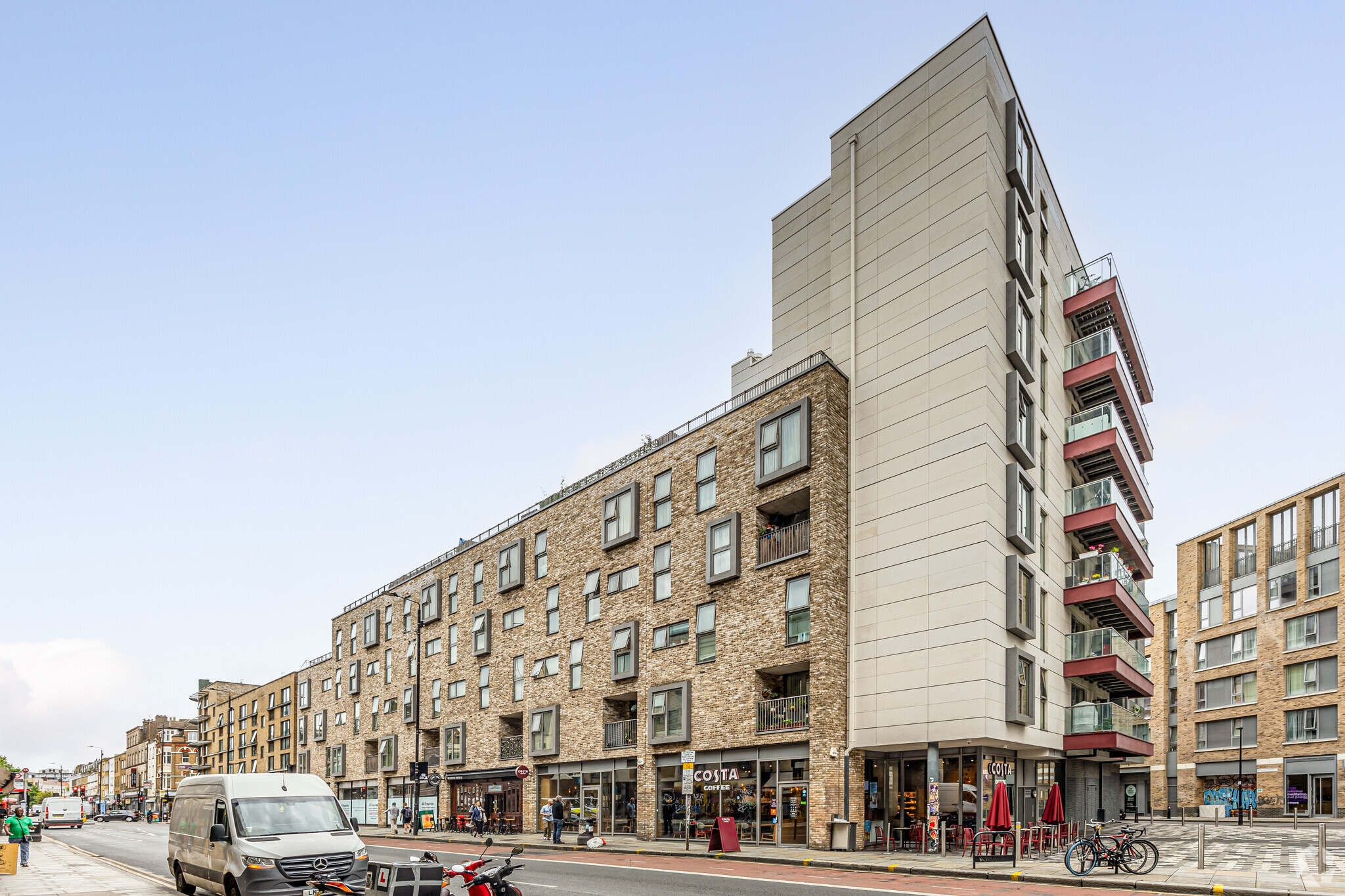 70-72 Bethnal Green Rd, London for sale Primary Photo- Image 1 of 1