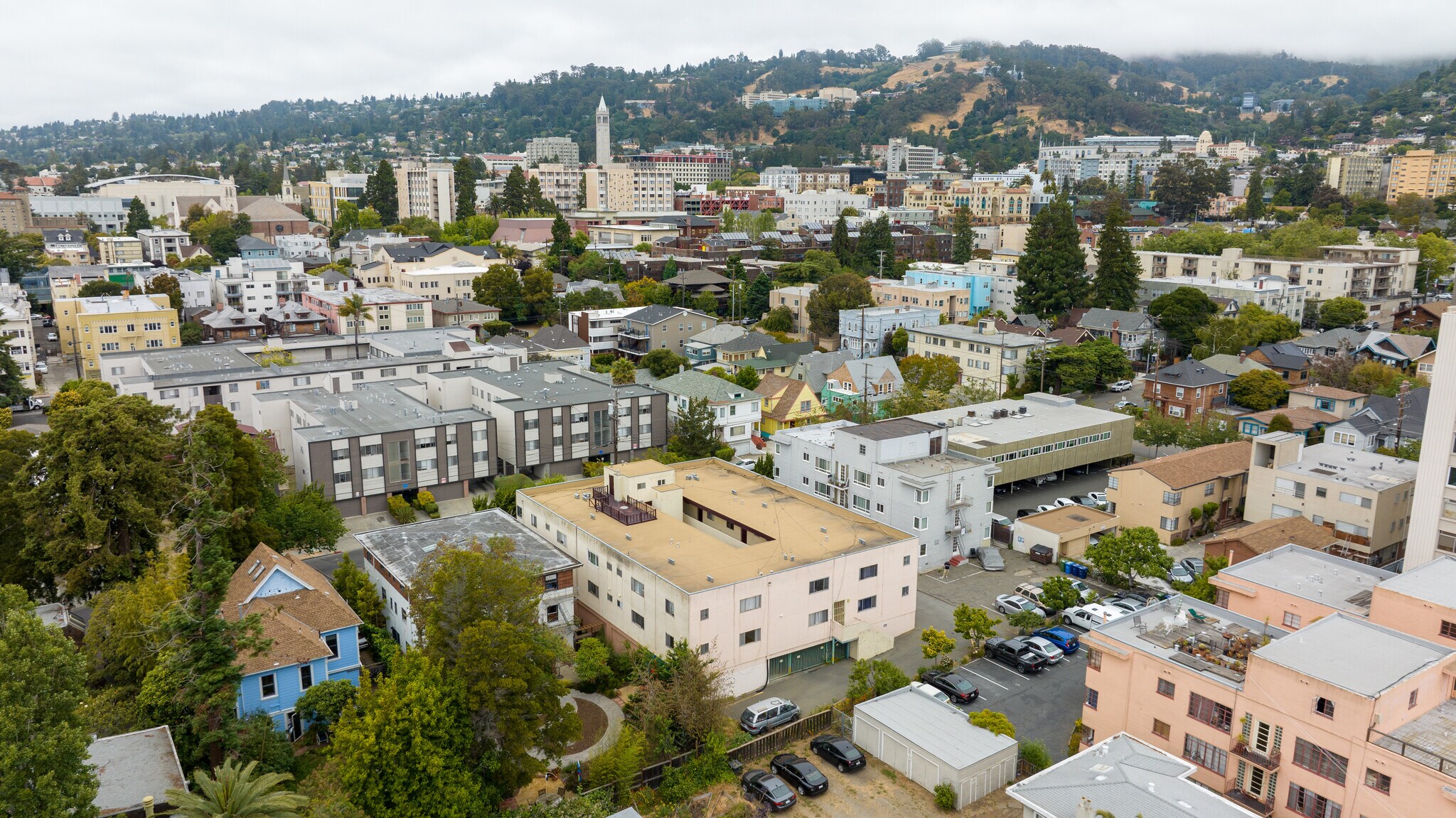 2330 Blake St, Berkeley, CA 94704 24UNITS 5 BLOCKS FROM UC