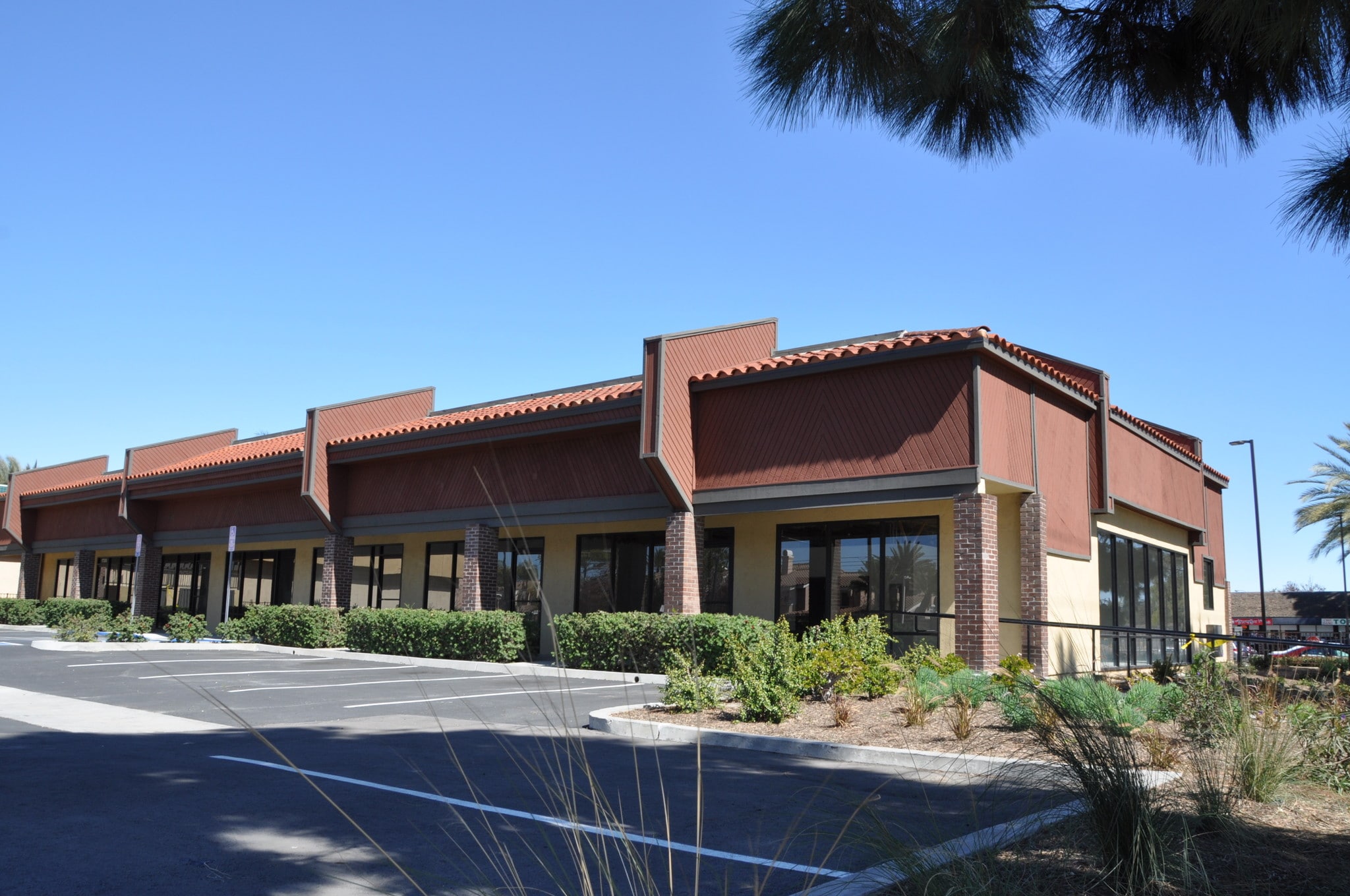 17350-17380 Norwalk Blvd, Cerritos, CA for lease Primary Photo- Image 1 of 2