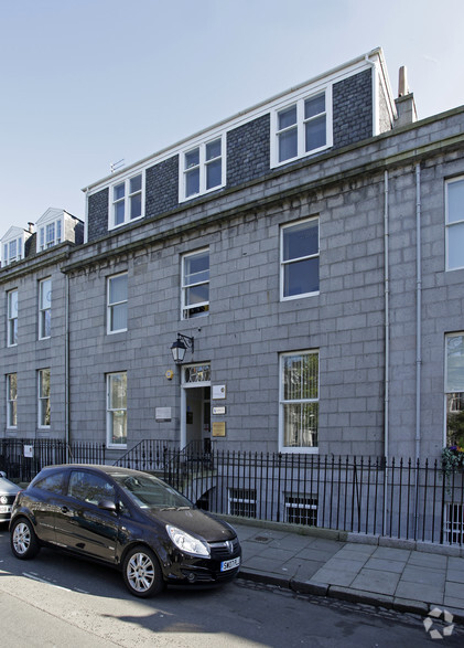 13 Bon Accord Sq, Aberdeen for lease - Primary Photo - Image 1 of 9