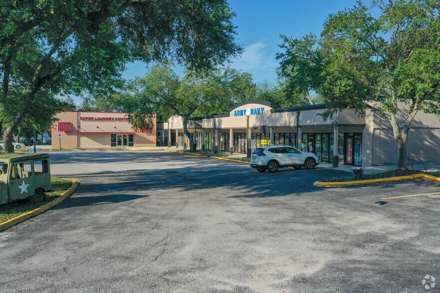 1450 Skipper Rd, Lutz, FL for lease - Building Photo - Image 3 of 5