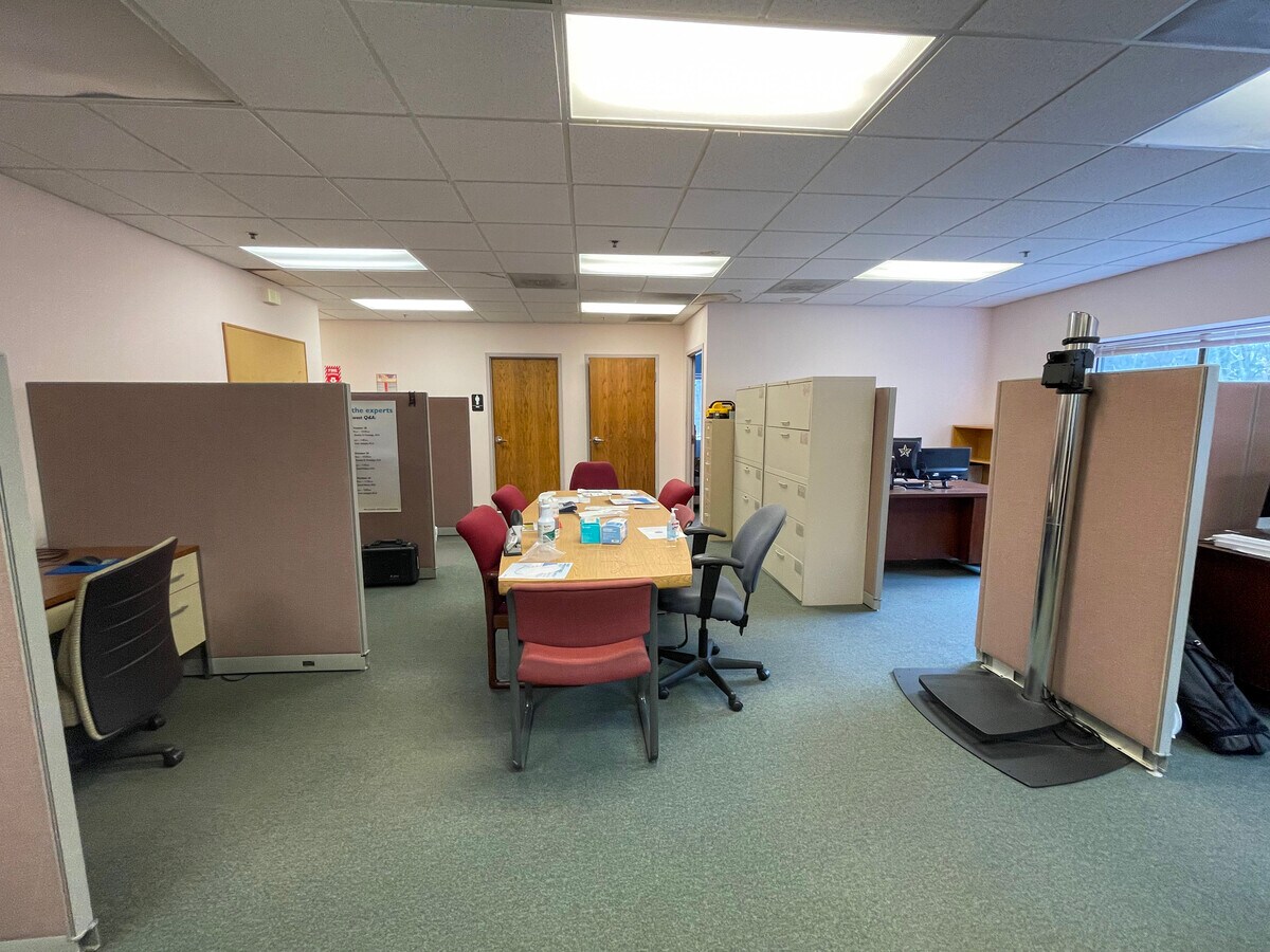 1 Industrial Way, Tyngsboro, MA 01879 Flex for Lease