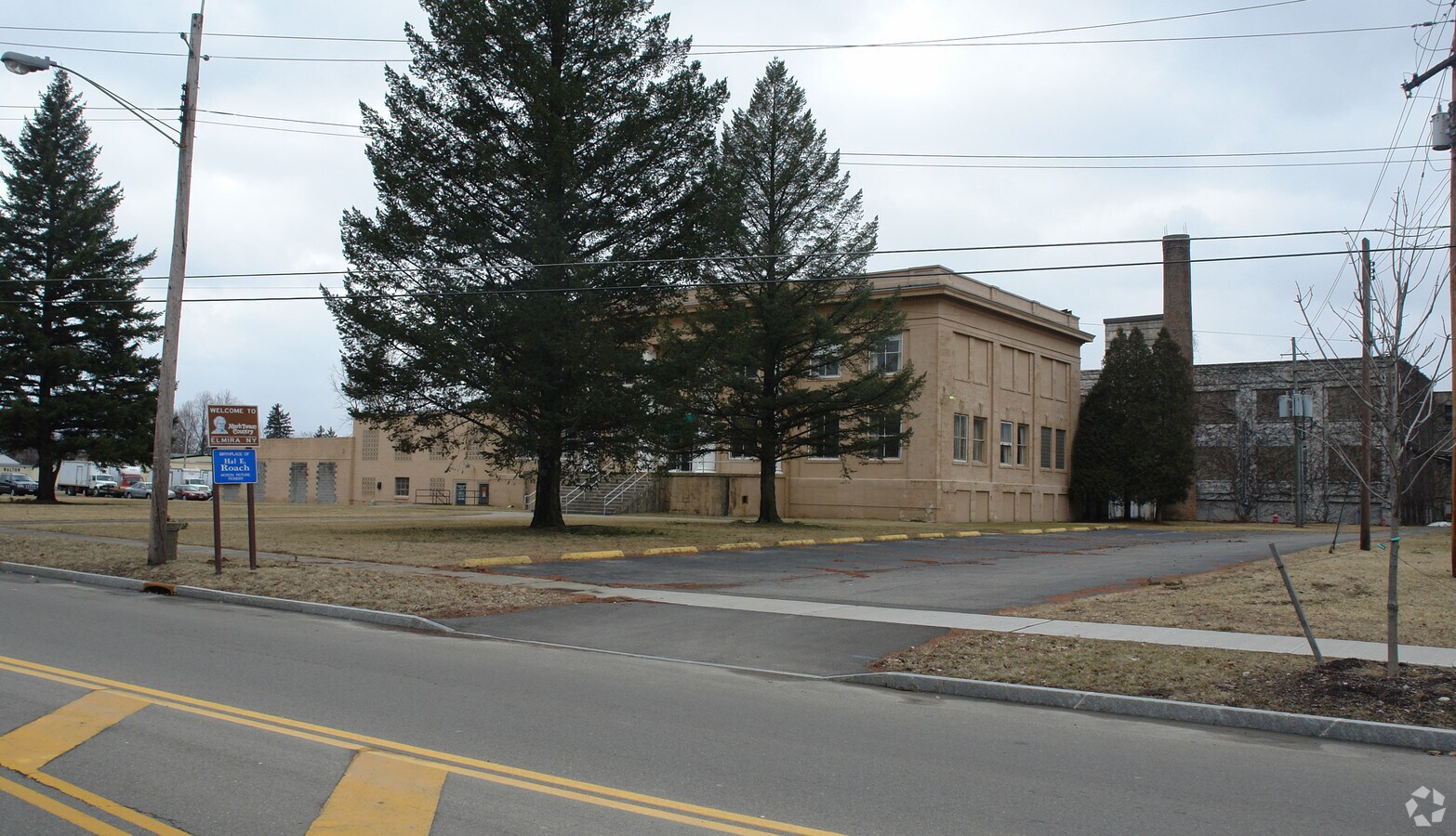 1575 Lake St, Elmira, NY 14901 Elmira Corporate Center