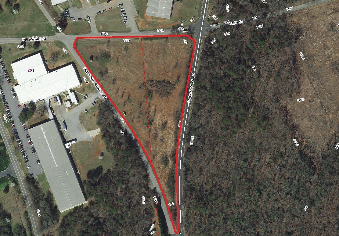 18328 Fork Shoals Rd, Greenville, SC 29605