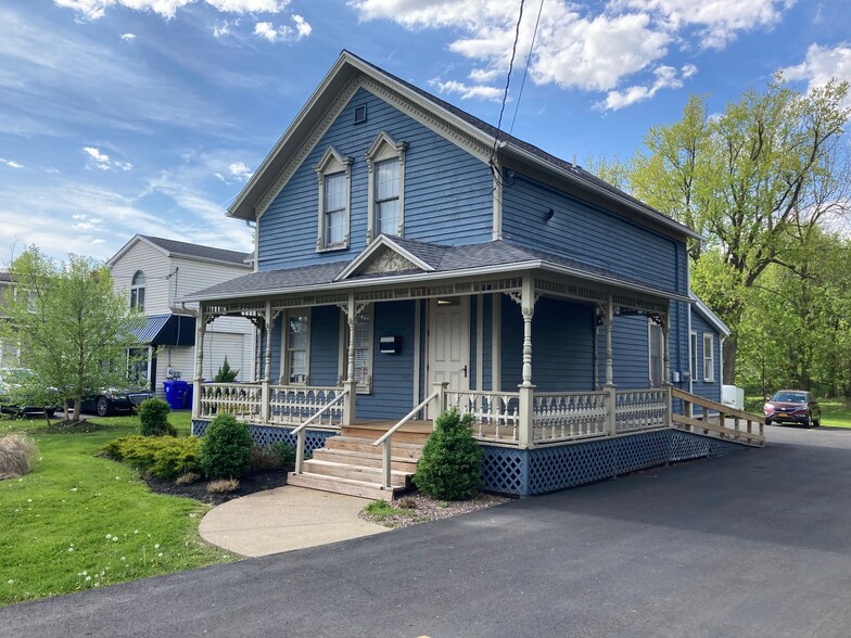 4134 Seneca St, West Seneca, NY for sale - Building Photo - Image 1 of 1