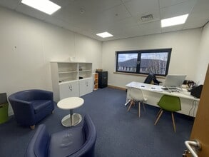 3-5 Kings Ct, Kettering for lease Interior Photo- Image 1 of 1