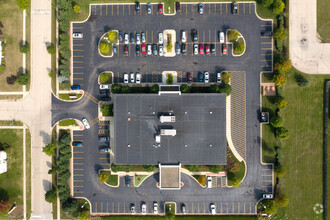 2000 McDonald Rd, South Elgin, IL - aerial  map view