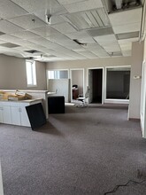 101 Executive Dr, Sterling, VA for lease Interior Photo- Image 2 of 4