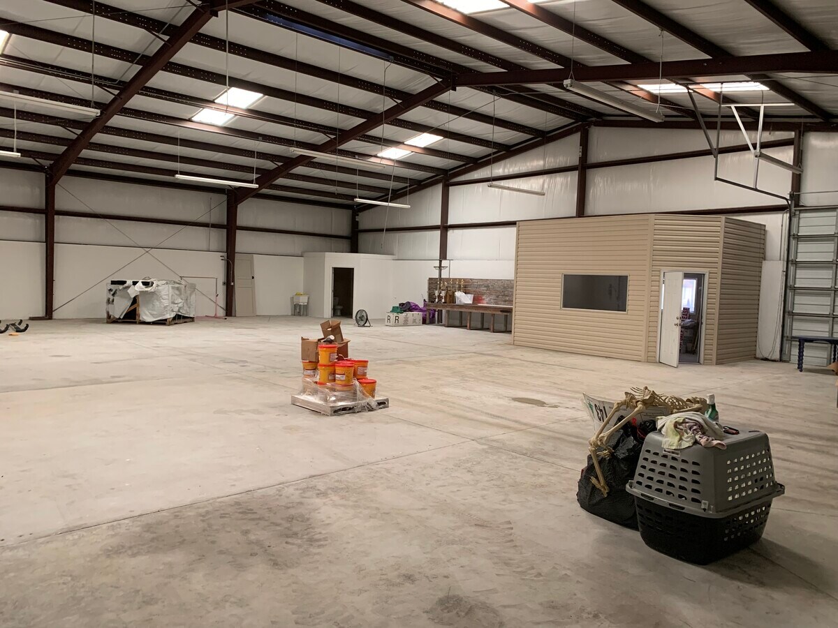 700 Tillman St, Hahira, GA 31632 Industrial for Lease