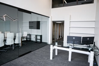 1300 Meridian St N, Huntsville, AL for lease Interior Photo- Image 1 of 16