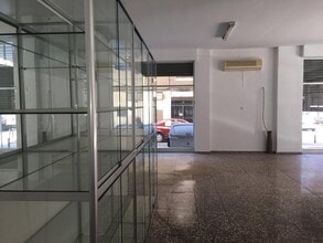 Retail in Elche, Alicante for lease Interior Photo- Image 2 of 5