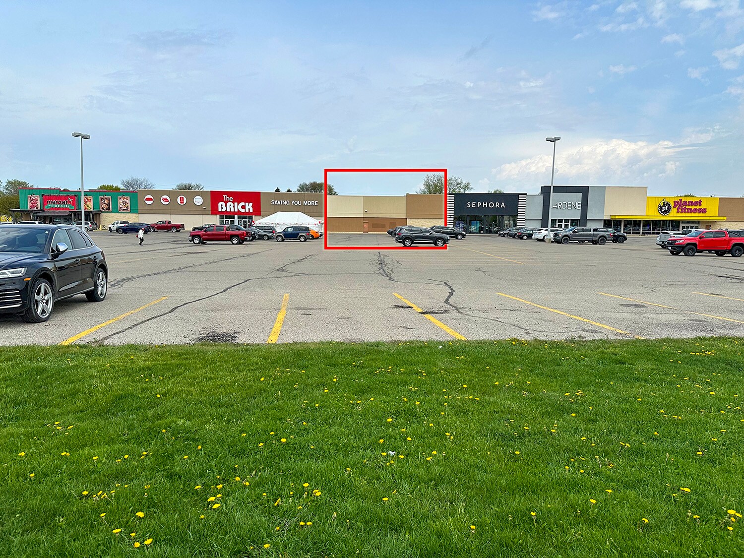 671 Grand Ave W, Chatham, ON for lease Building Photo- Image 1 of 3