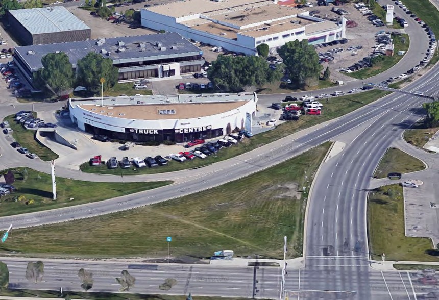 17250 Stony Plain Rd, Edmonton, AB for lease - Aerial - Image 2 of 7