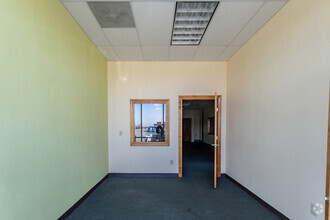 7014 FM 78, San Antonio, TX for lease Interior Photo- Image 1 of 4