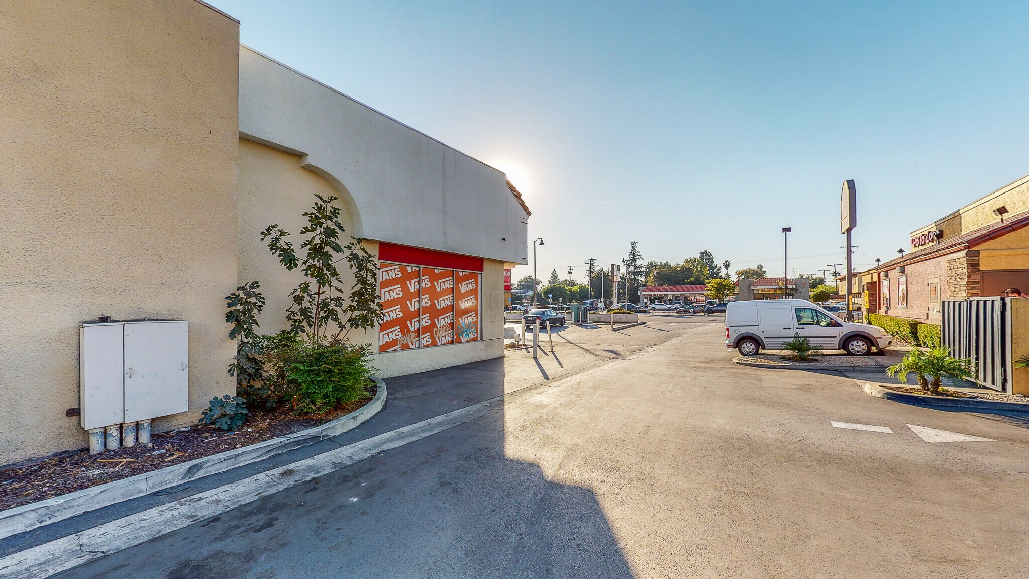 268 S Rosemead Blvd, Pasadena, CA 91107 Retail for Lease