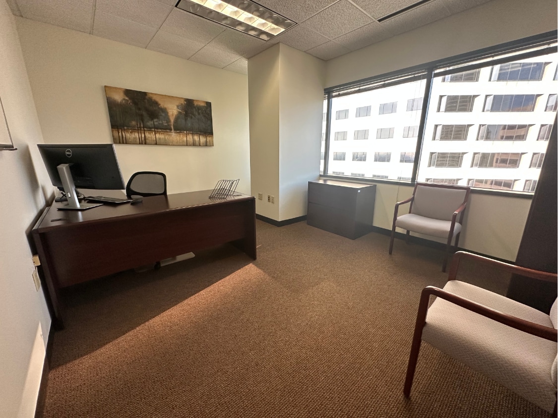 101 W Ohio St, Indianapolis, IN for lease Interior Photo- Image 1 of 4