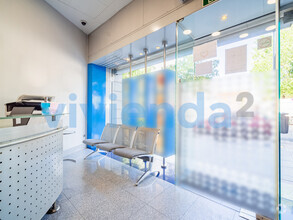 Retail in Madrid, Madrid for lease Interior Photo- Image 2 of 27